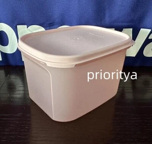 Tupperware Modular Mates Mini Rectangular 8 cup / 1.9L Container Light Pink New - Picture 1 of 3