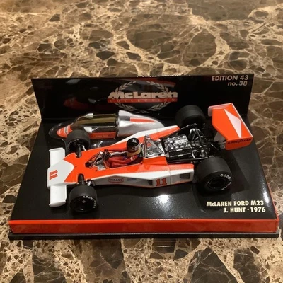 Modellino auto F1 Minichamps 1/43 McLaren Ford M23 James Hunt 1976 - Immagine 1 di 4