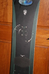 Antigua tabla de snowboard vintage original Sin Vermont hecha en Canadá 154 cm - Imagen 1 de 5