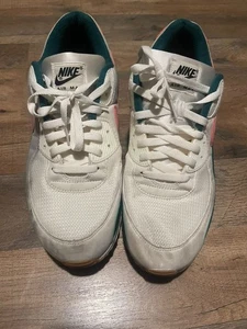 Nike Air Max 90 Men's Sz 14 Green Pink & White - Picture 1 of 12