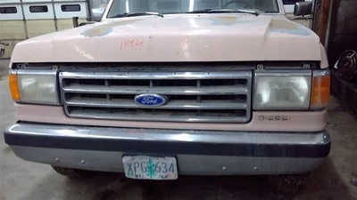 Bisagra del capó derecho del pasajero de 8501 PBV para camioneta Ford F250 80-97 1642265 Foto 1 de 4