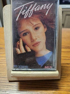 TIFFANY S/T 1987 (I THINK WERE ALONE NOW) HARD TO FIND RARE - Imagen 1 de 4