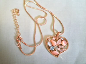 Heart necklace pendent rhinestones & multi-colored stones, gold chain - Picture 1 of 5
