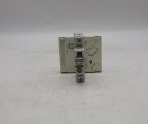 Allen-Bradley 1492-CB1H120 Circuit Breaker - Picture 1 of 5