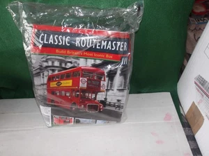 HACHETTE 1/12 CONSTRUYE EL CLÁSICO ROUTEMASTER BRITAINS AUTOBÚS MÁS ICÓNICO EDICIÓN 111 - Imagen 1 de 2