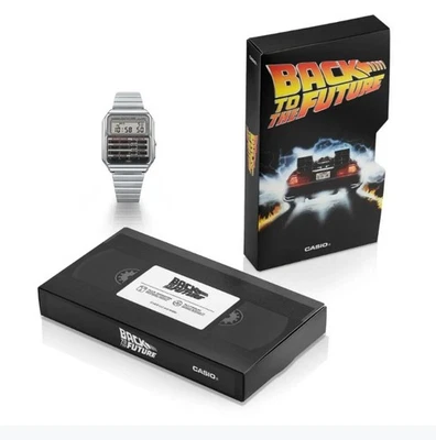 Relógio calculadora CASIO x Back To The Future - Edição limitada - CA-500WEBF-1A - Imagem 1 de 3