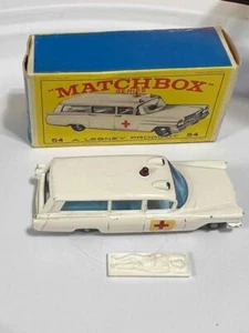 Matchbox Lesney 1965 #54 Cadillac Ambulance In Original Box Gurney Stretcher - Picture 1 of 24