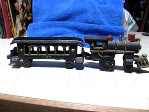 JUEGO TREN LOCOMOTORA VINTAGE HIERRO FUNDIDO 40 TENDER 40 PASAJEROS 403 - Imagen 1 de 3