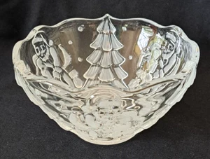 Gorham Holiday Traditions North Pole Express 5 3/4" Santa Bowl Germany Crystal - Picture 1 of 4