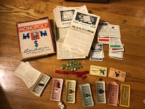 1935-1936 Monopoly Set RARE - Missing Board - Picture 1 of 11