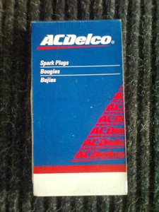 Kit candele Chevrolet 8 pezzi ACDelco R44CTS NOS - Foto 1 di 1