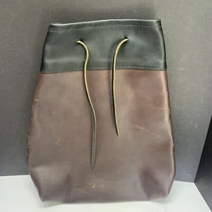 Bolso Howl and Hide Supply Co Hecho en EE. UU. Cuero con Cordón con Correa - Imagen 1 de 9