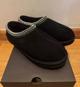 UGG Herren Klassische Tasman Hausschuhe Haus Schuhe Schwarz 5950 Größe 9 - HEUTE VERSAND!! - Bild 1 von 6