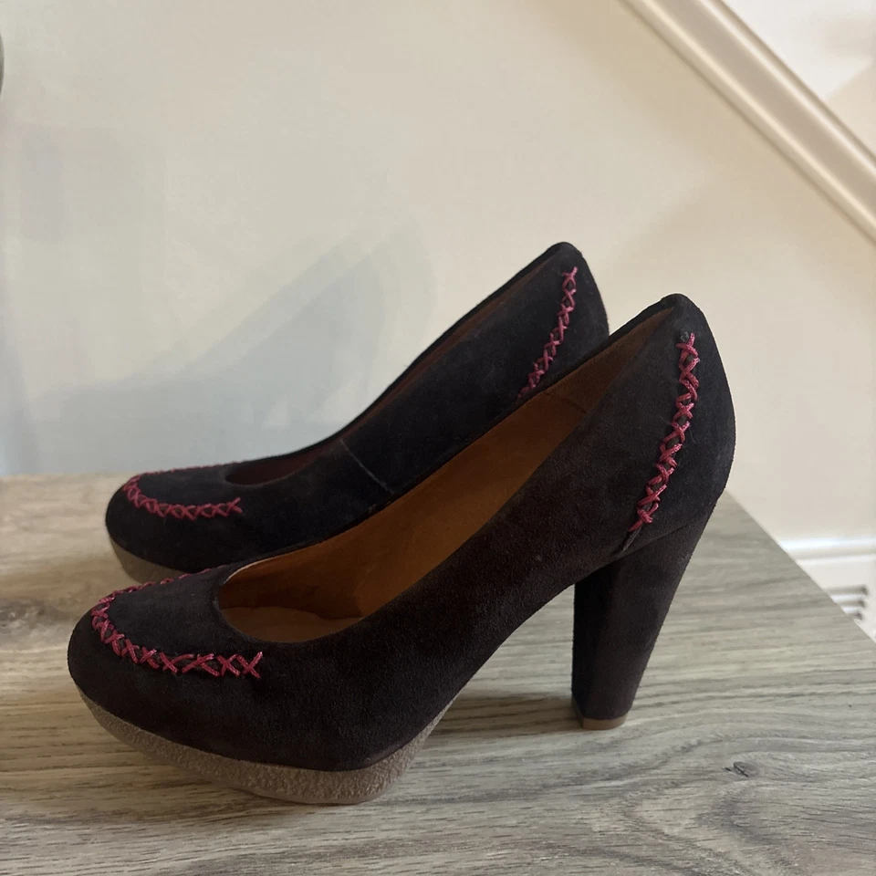 Zapatos de salón Anthropologie 36 HOLDING HORSES MOCASÍN gamuza cosido tacones talla 6 Foto 1 de 4