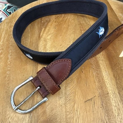 Cinturón Southern Tide Talla 30 Logo Permiso Peces Azul Claro Marrón Oscuro Lona Cuero Foto 1 de 4
