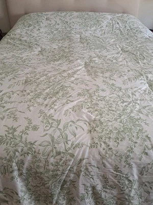 Edredón Laura Ashley Natalie Verde Floral Toile Queen Foto 1 de 4