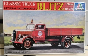 Italeri 773 1:24 Classic Truck OPEL Blitz "ESSOLUP" Modellbau Lkw Pritsche KIT - Bild 1 von 14