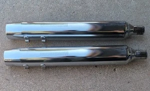 Origina Harley09-25 Trike Models Tri-Glide Exhaust Mufflers Tail Pipes Stock OEM - Picture 1 of 7