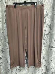 1X JACLYN SMITH TAUPE SLINKY STRETCH KNIT PULL UP CAPRI PANTS W/ GOLD SNAPS NEW - Picture 1 of 6