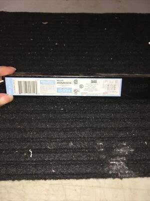 ADVANCE ICN-3P32-N. Centium(TM), Electronic, Fluorescent Ballast. 👀 GR8 BUY - Image 1 of 4