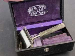Vintage GEM DAMASKEENE - Einschneidiges Rasiermesser - mit Etui - Bild 1 von 9