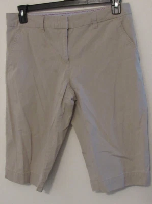 Bermudas chinas de agua salada Izod para mujer talla 10 caqui bolsillo con botones 14" entrepierna Foto 1 de 4