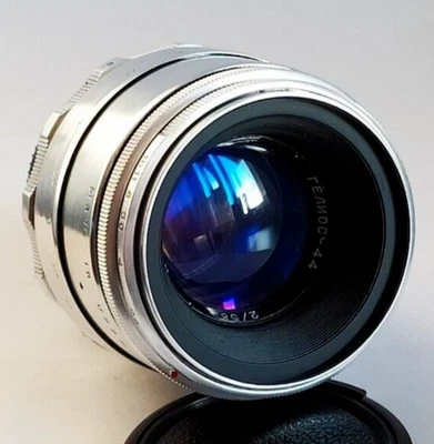 Helios 44 Photo Lens 8 blades 2/58 mm mount M42 Silver - Image 1 of 4