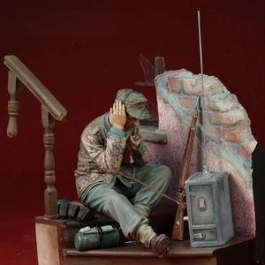 1/16 World War II soldier Resin Model Figure soldier Unassembled and Unpainted - Picture 1 of 20