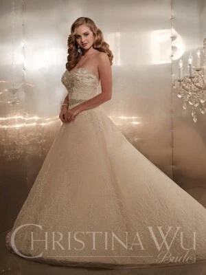 Christina Wu #15572 Talla 8 Marfil, Oro Claro Sin Tirantes Boda Novia Vestido de Baile Foto 1 de 2