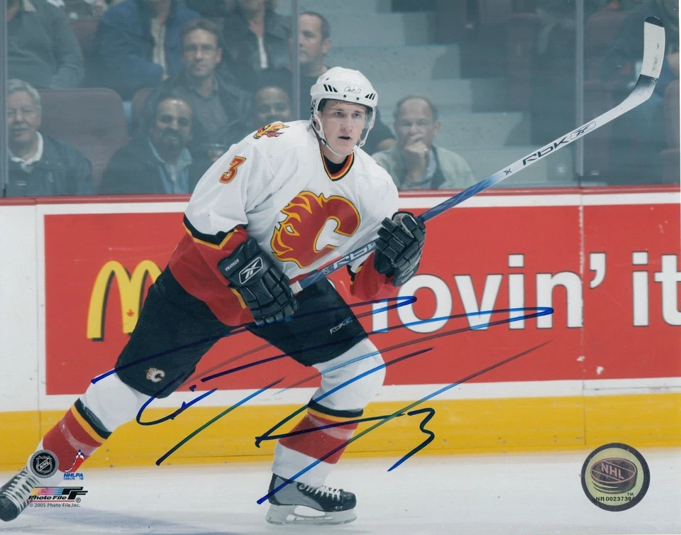 Fotografía autografiada autografiada por Dion Phaneuf Calgary Flames 8x10 Foto 1 de 1