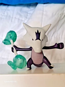 Tomy Alolan Marowak Figur Pokemon Company International Nintendo 2017 2,2" - Bild 1 von 12