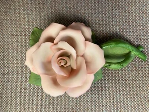 Große Rose Biskuitblume mit Doppelstiel - Bild 1 von 8