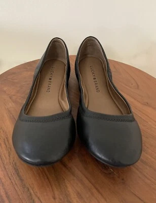 Zapatos planos informales de ballet Emmie de cuero negro Lucky Brand para mujer (nuevo en caja - talla 7,5) Foto 1 de 4