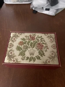 Vintage Rolex Embroidered Tapestry 60.01.2 Uhrenbox Rot Samt Geneva Suisse - Bild 1 von 14
