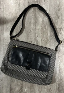 Fossil Kinley Printed Leather Canvas Crossbody Bag Black - Picture 1 of 3
