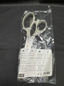 Stampin' Up! Fringe Scissors New In Package - Picture 1 of 3