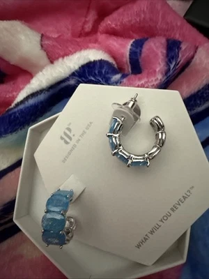 Bomb Party - Pendientes OG - Cree en ti mismo - Cristal de hielo de topacio rodio y azul Foto 1 de 3