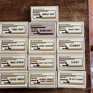 13 Cartucce per Commodore Vic20 - Giochi - - Foto 1 di 3