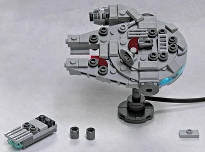 Lego Star Wars: Millennium Falcon (30708) mit LED-Beleuchtung u. Details - Bild 1 von 4