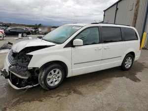 (LOCAL PICKUP ONLY) Fuel Tank Fits 08-20 CARAVAN 2496943 - Picture 1 of 12