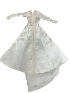 Vintage Handmade Barbie Braut Kleid Schleppe Hochzeitskleid Barbie Puppenkleidung Lesen - Bild 1 von 6
