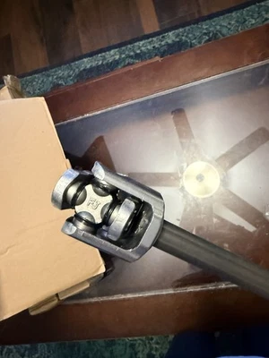 Eje de dirección intermedio grupo Audi/VW - AUDI Q5/SQ5 8RD419753A R218 Foto 1 de 4