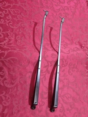 FORD FALCON XD ESP, FAIRMONT GHIA SEDÁN, UTE, FAIRLANE RESTAURADO TRICO BRAZOS LIMPIAPARABRISAS  Foto 1 de 4