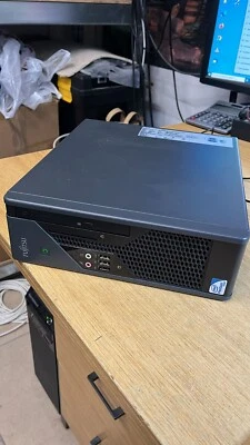 PC Fujitsu ESPRIMO E5731 E-Star 5.0 / Windows 10 / USB + Seriell / Intel CPU GUT - Bild 1 von 4