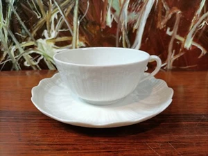 GIRAUD Limoges France, - edle Teetasse mit Untertasse in weiß - Picture 1 of 4