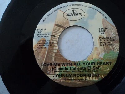 Johnny Rodriguez  - Love me with all your heart - US  press -  7"  single - Image 1 of 2