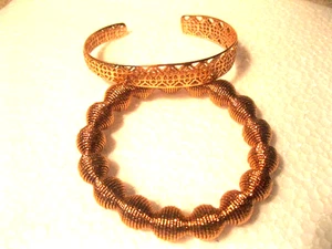 Two Rose Gold colored Bracelets - one is a bangle and the other is stretchable. - Picture 1 of 1