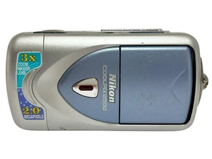 Nikon COOLPIX 2500 2.0MP 3x Optical Zoom Compact Digital Camera Used From Japan - Picture 1 of 12