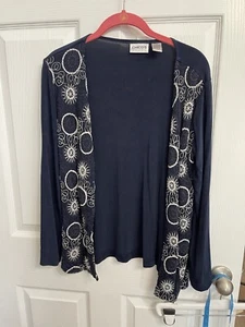 Chicos Travelers Navy Blue Embroidered Cardigan No Wrinkle Size Small (Chicos 0) - Picture 1 of 4