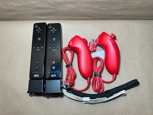 OEM Wii Remote Control w/ Black Wii Motion Plus and Red Nunchuck Nintendo - Picture 1 of 8